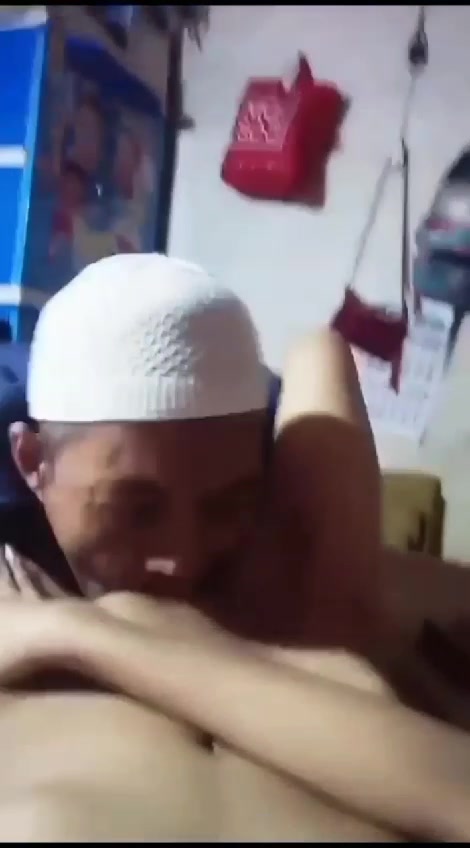 Ustad guru ngaji cabuli murid sendiri masih bocil