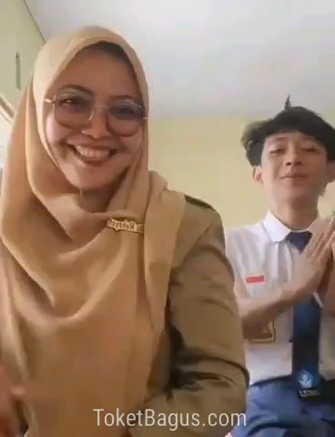 Bokep viral tiktok guru agama dan murid di grobogan