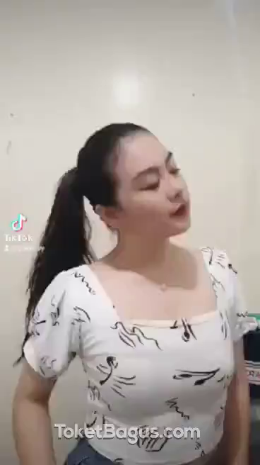 Bokep yang sedang viral tiktokers montok banget