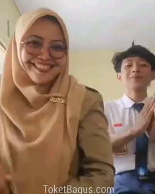 Bokep Viral tiktok Guru Agama Dan Murid di Grobogan
